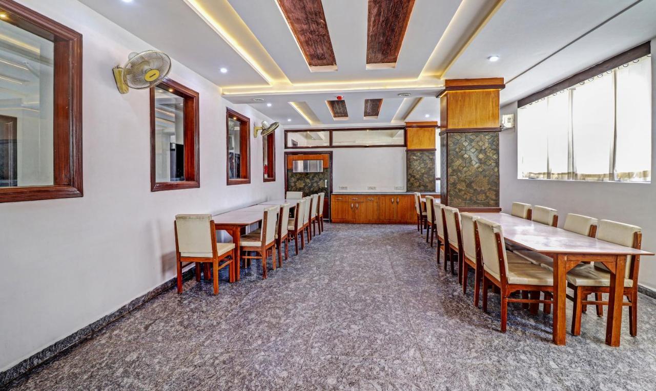 Hotel G B Palace Agra  Esterno foto